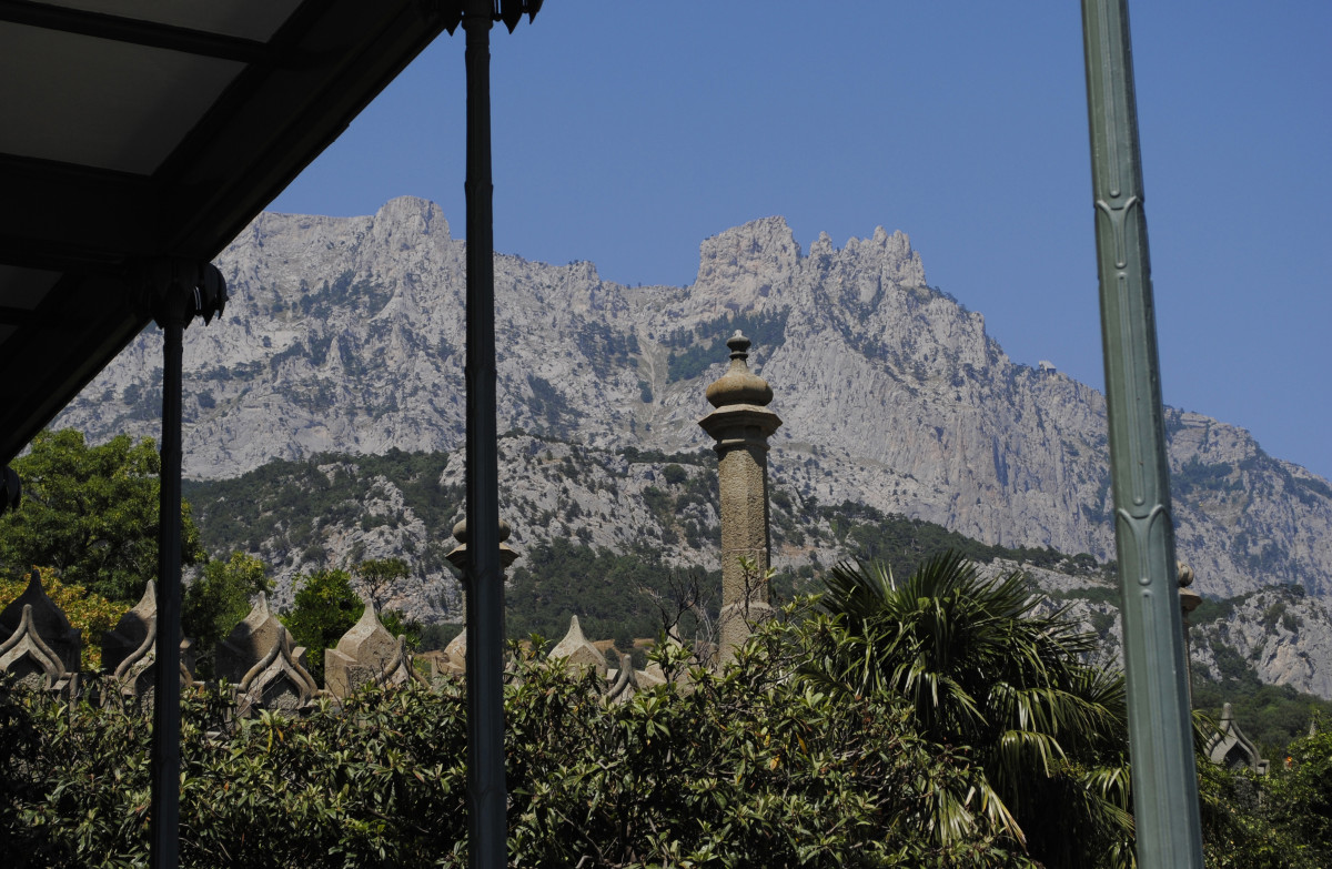 Крим: Голодомор 1944-го та захоплення ханства – важливі історичні відомості для українців.
7