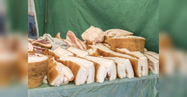 Сало: чи варте воно того? Роздуми лікарів про користь і шкоду.