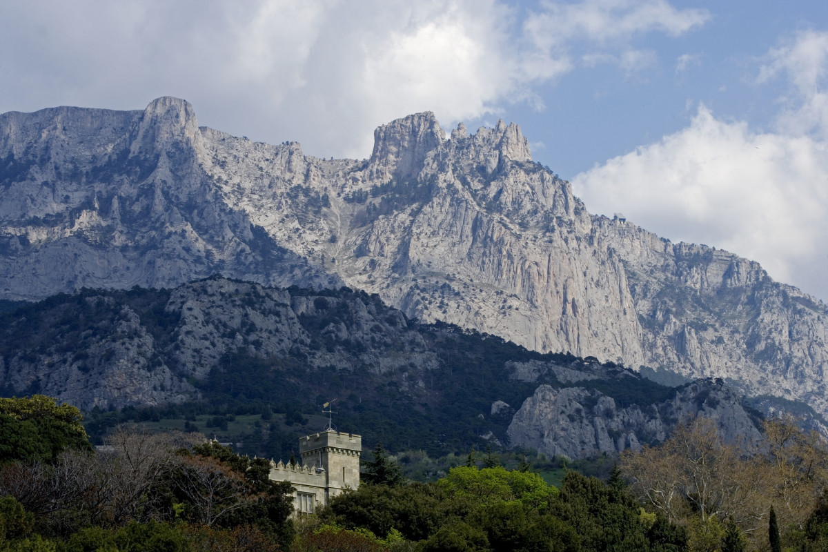 Крим: Голодомор 1944-го та захоплення ханства – важливі історичні відомості для українців.
2