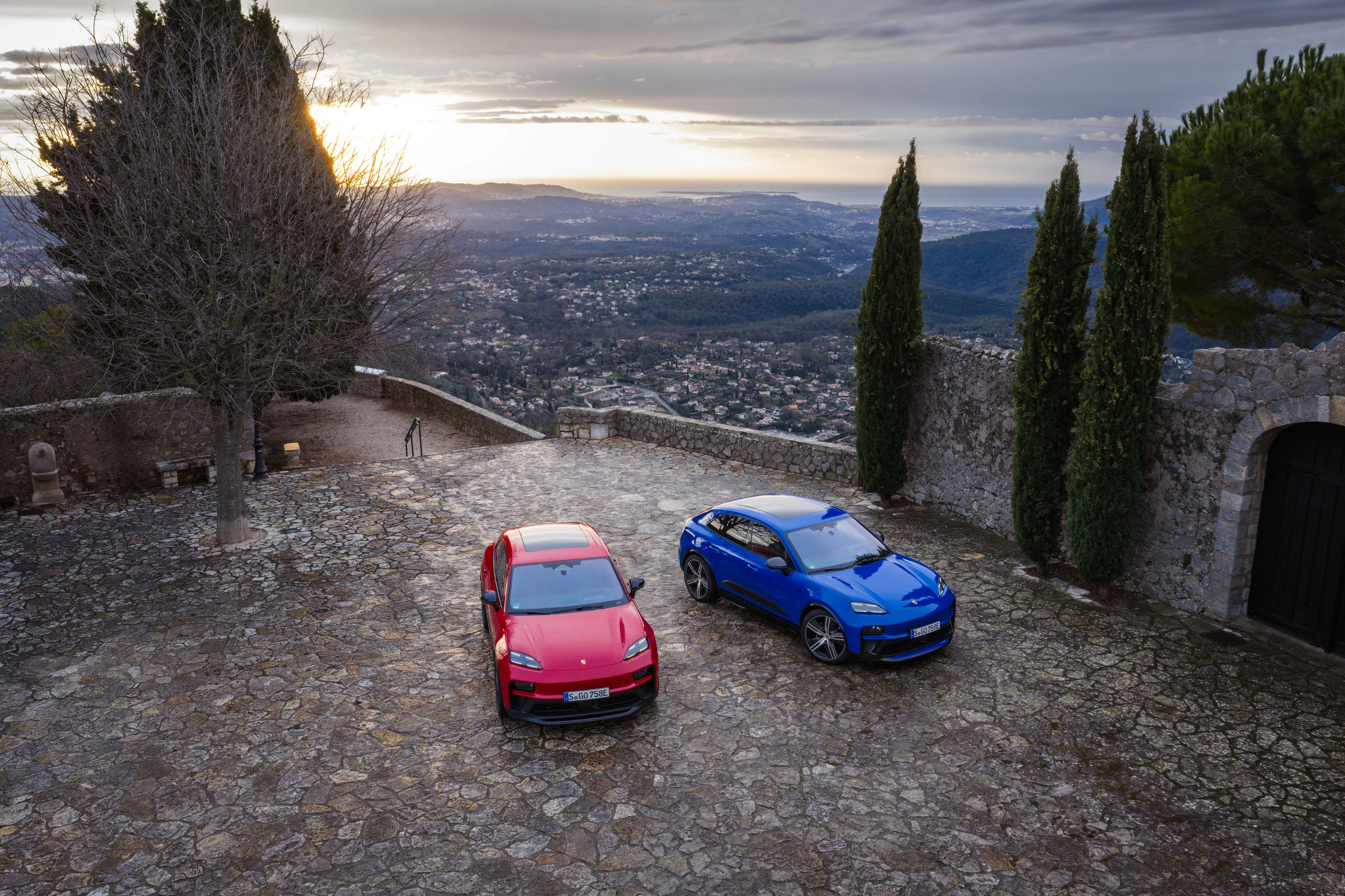 Тест-заїзд Porsche Macan GTS: електричний фурор від редакторки Vogue UA
7