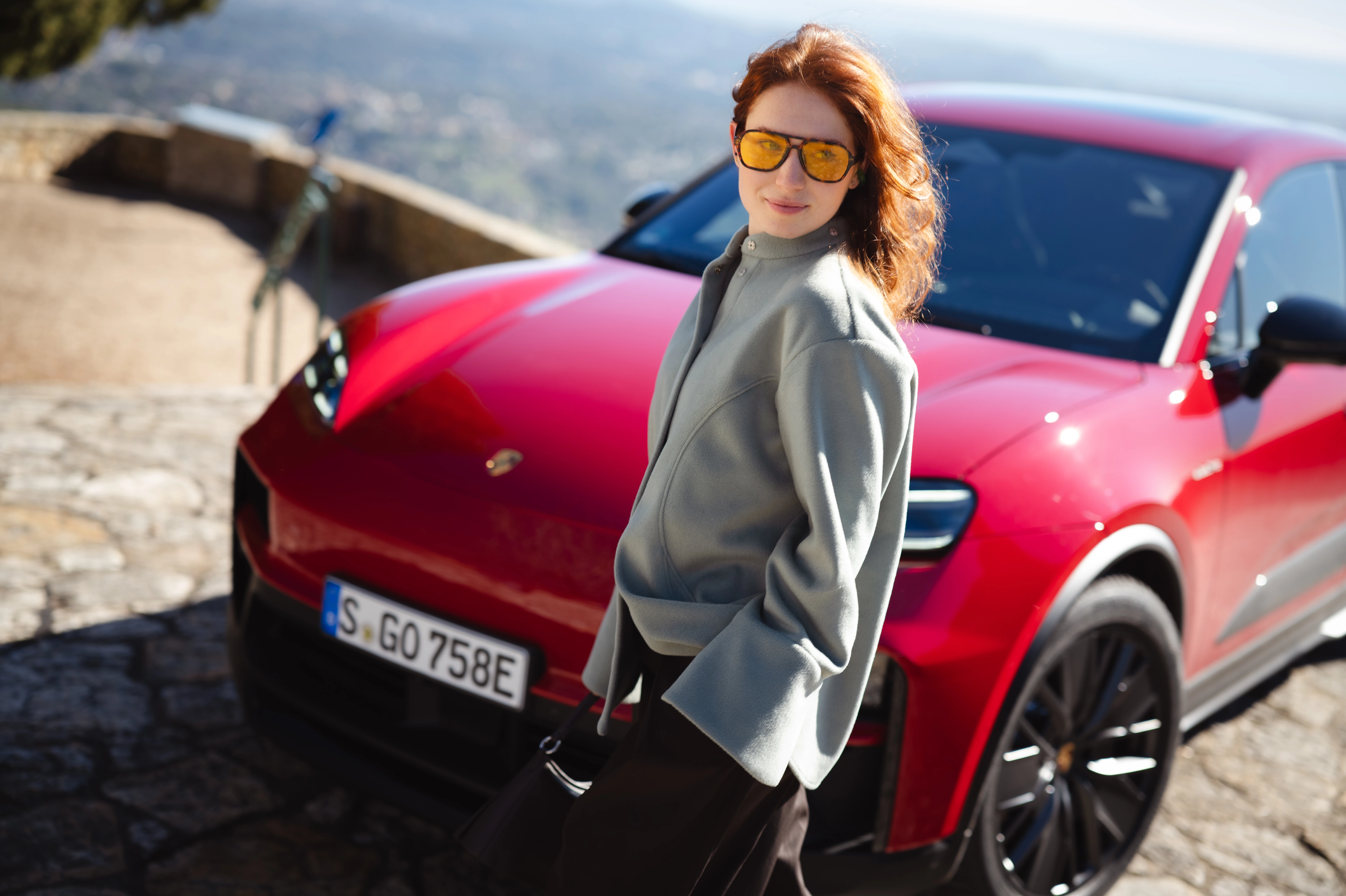 Тест-заїзд Porsche Macan GTS: електричний фурор від редакторки Vogue UA
8