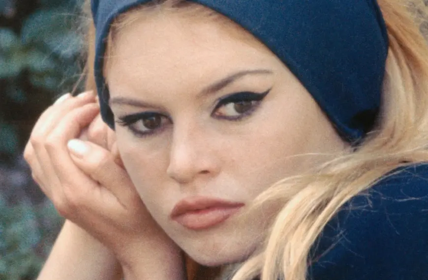 Вічна блондинка: 12 знакових кольорів, як у кінодівах