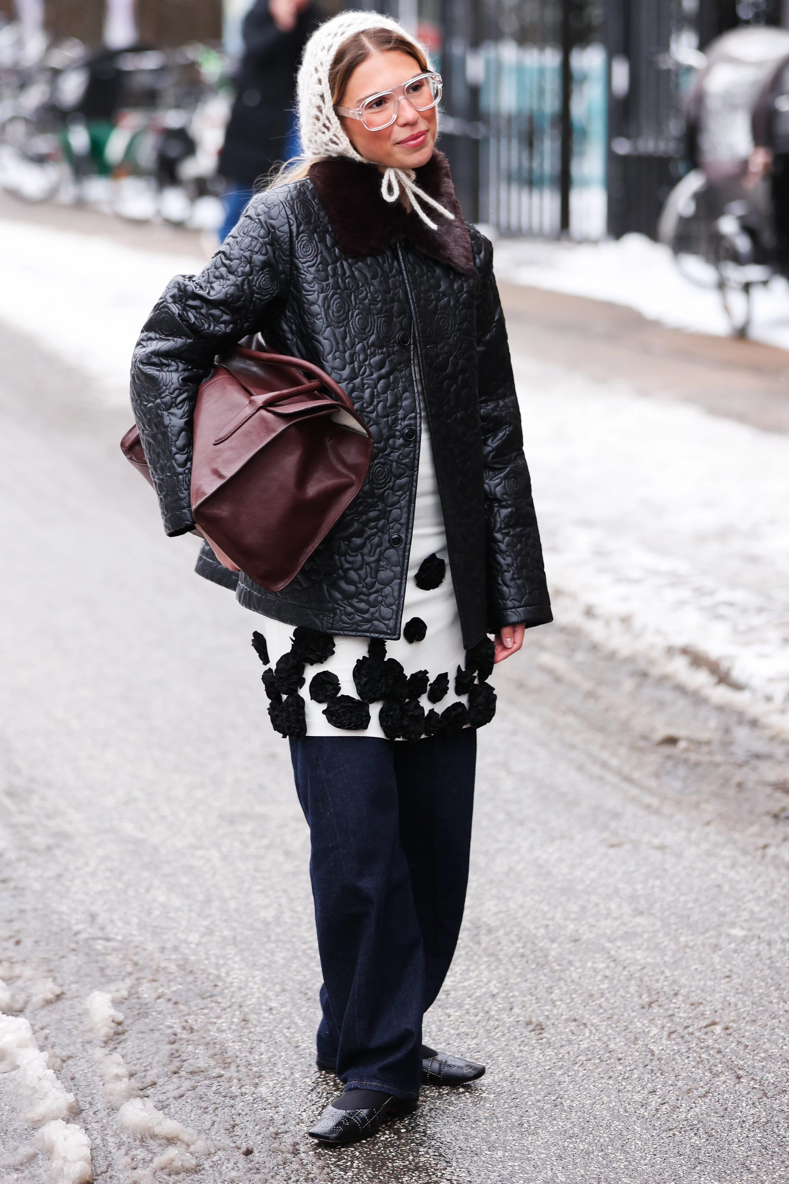 Стильні зимові головні убори за вибором скандинавських ікон стилю
1