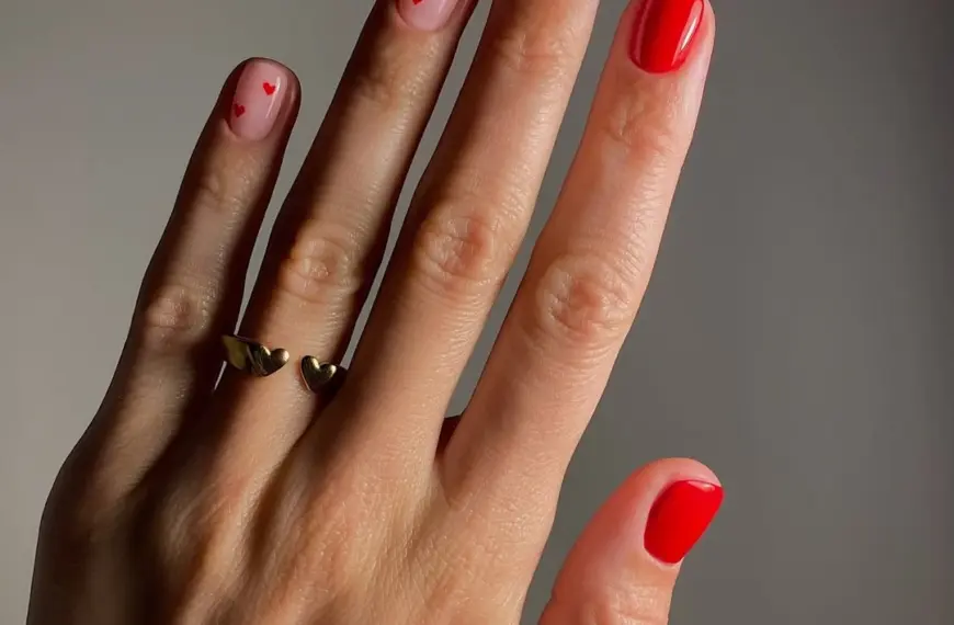 20 ідей для святкового манікюру на День закоханих для відданих романтиків