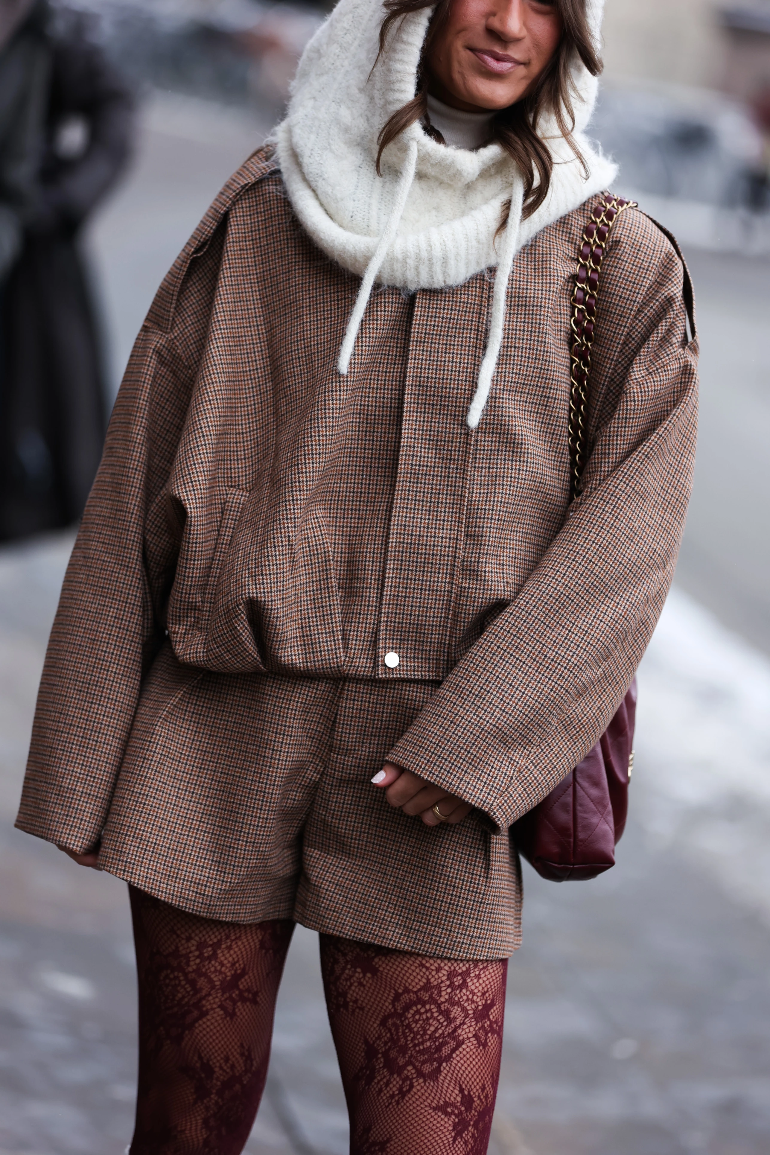 Стильні зимові головні убори за вибором скандинавських ікон стилю
11