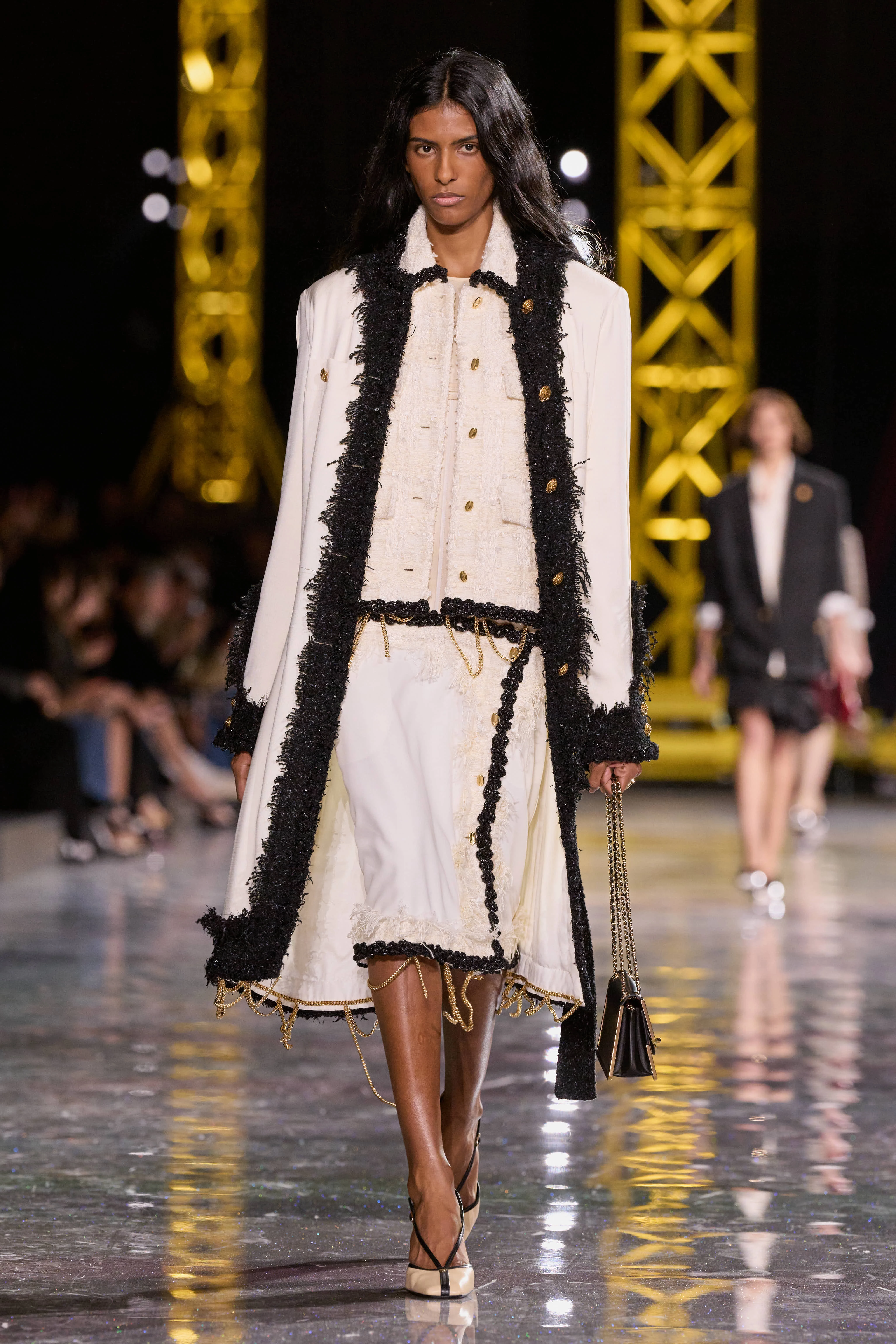 Значна трансформація: що зробило новоспечену лінійку Chanel такою захопливою
1