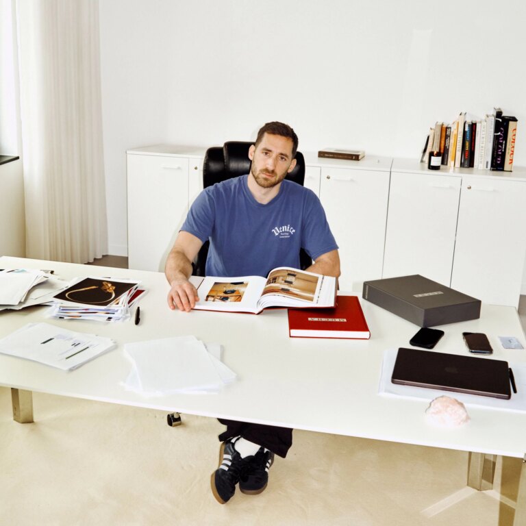 Антонен Трон в Balmain: кутюр'є повертає марку до витоків П'єра Бальмана 3