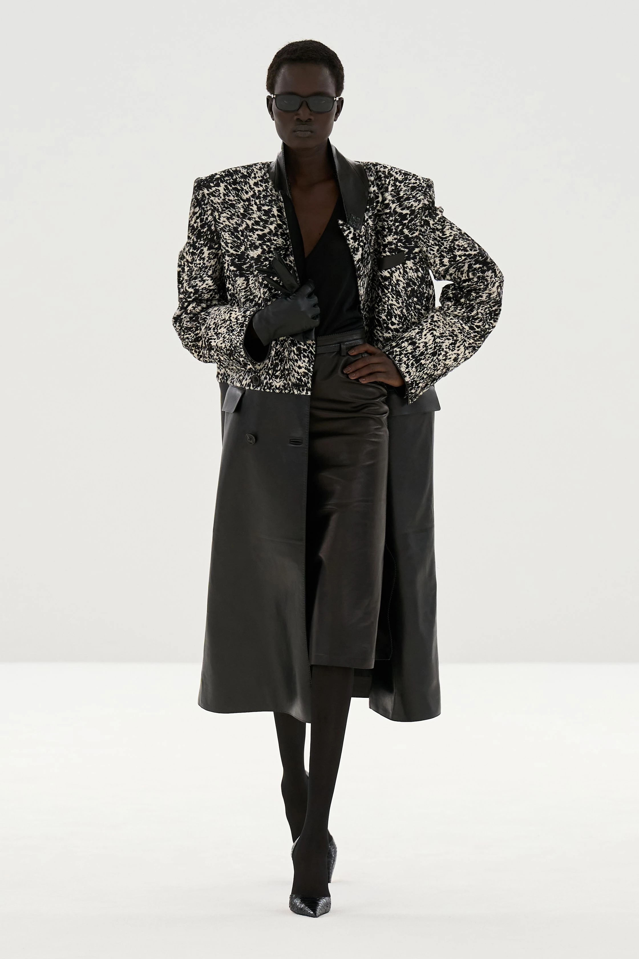 Haider Ackermann: Новий, зухвалий погляд на спадок Tom Ford.
3