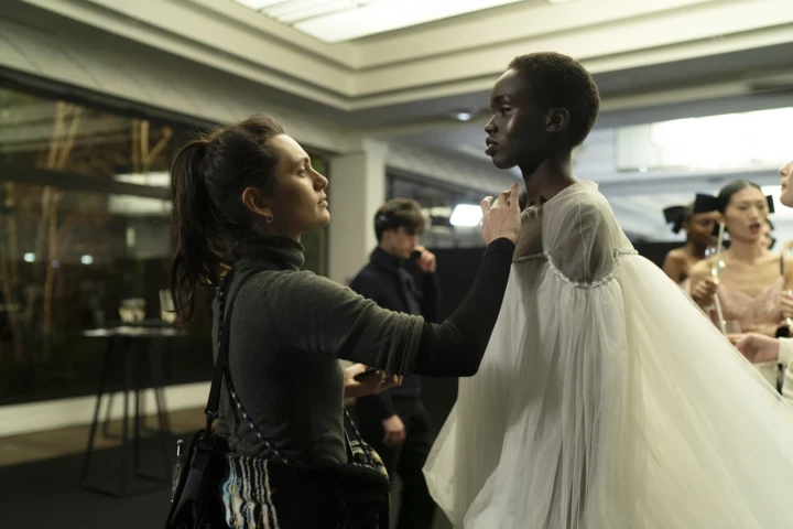 Аліс Винокур, режисерка "Кутюра", про співпрацю з Джолі, Україну та знімальний процес у ательє Chanel3