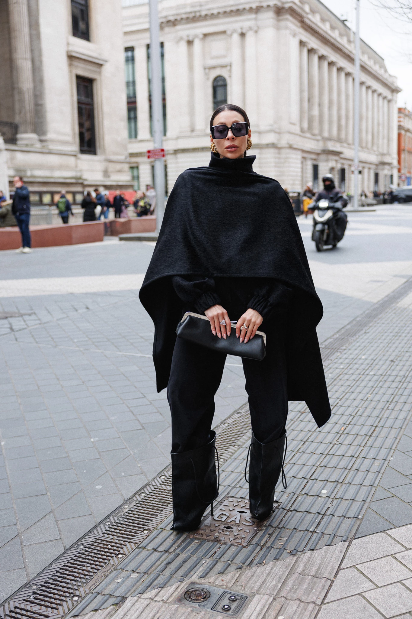 Матерія розповідає: WONDER явили свіжу збірку і місце в Києві.
3