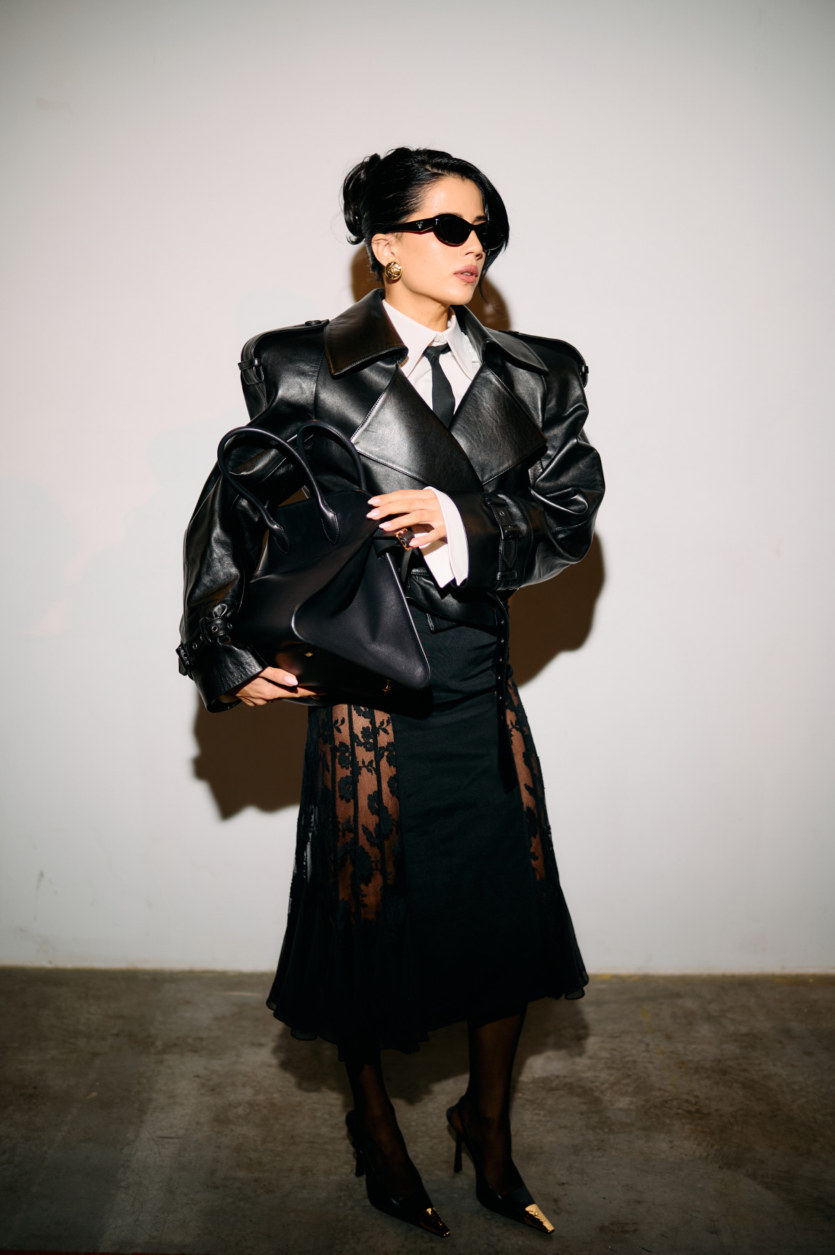 Бойові дії продемонстрували незмінне прагнення людей до стильного одягу, навіть у важкі періоди. Розмова з власницею марки Bazhane, Анною Шведовою.
10