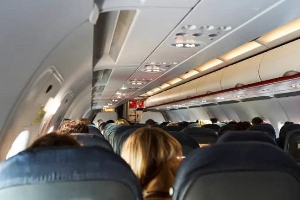 Це найшвидший спосіб сісти на літак, але авіакомпанії ним не користуються