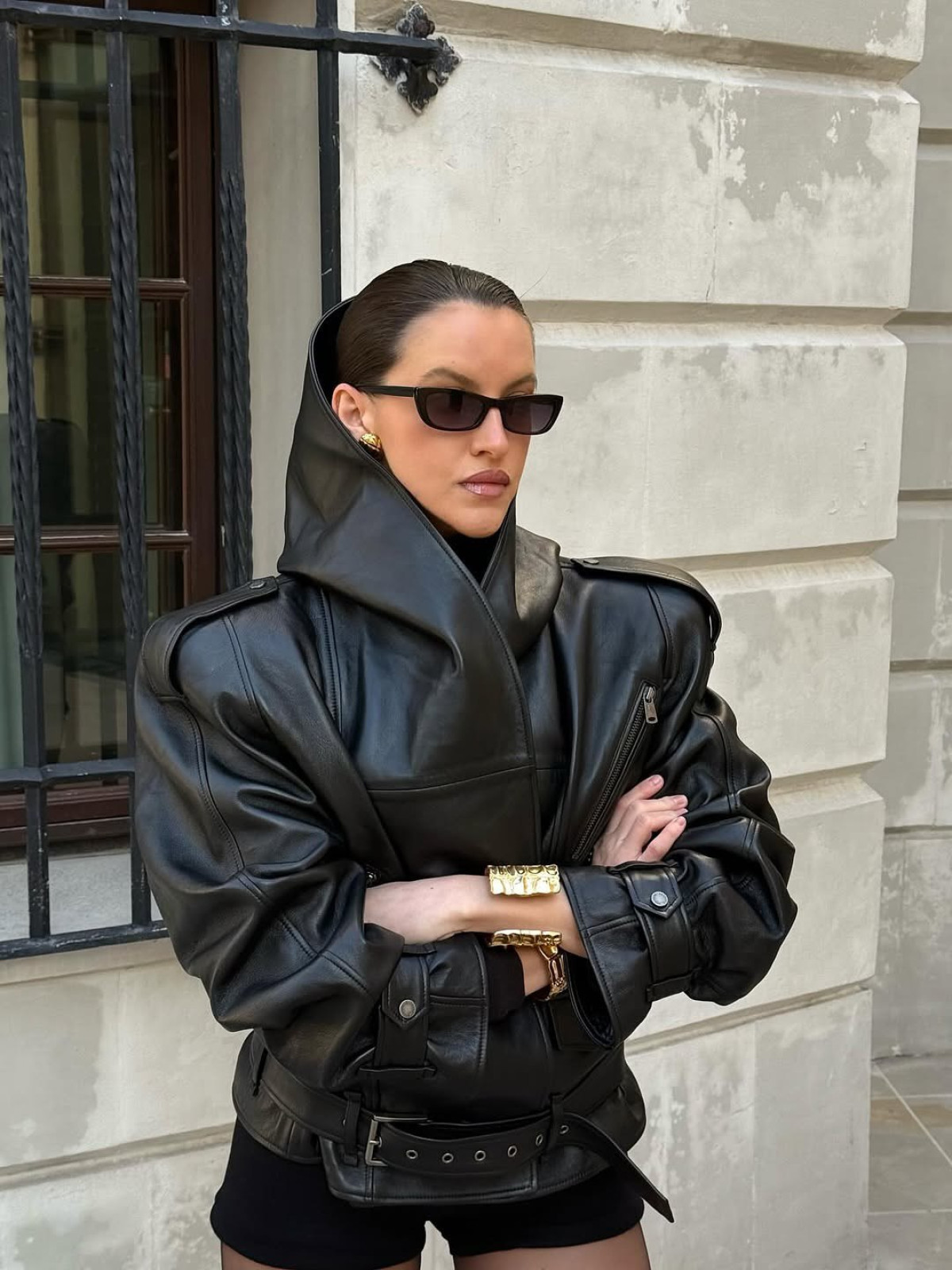 Бойові дії продемонстрували незмінне прагнення людей до стильного одягу, навіть у важкі періоди. Розмова з власницею марки Bazhane, Анною Шведовою.
13