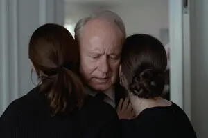 Батько, мати, сестра, брат: чому світ обирає епідемію відчуження