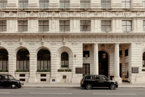 Я провів 16 годин у лондонському районі The Ned, що коштувало мені 1410 фунтів стерлінгів — ось моя чесна думка 32