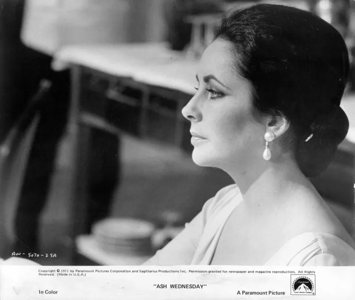 Елізабет Тейлор: коштовності на екрані
6