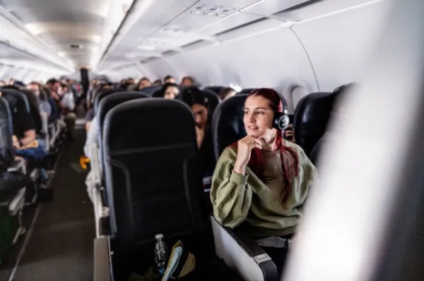 Головна 222 Велика авіакомпанія забороняє “недбало перевезення” на всіх 24 щоденних рейсах з аеропортів…