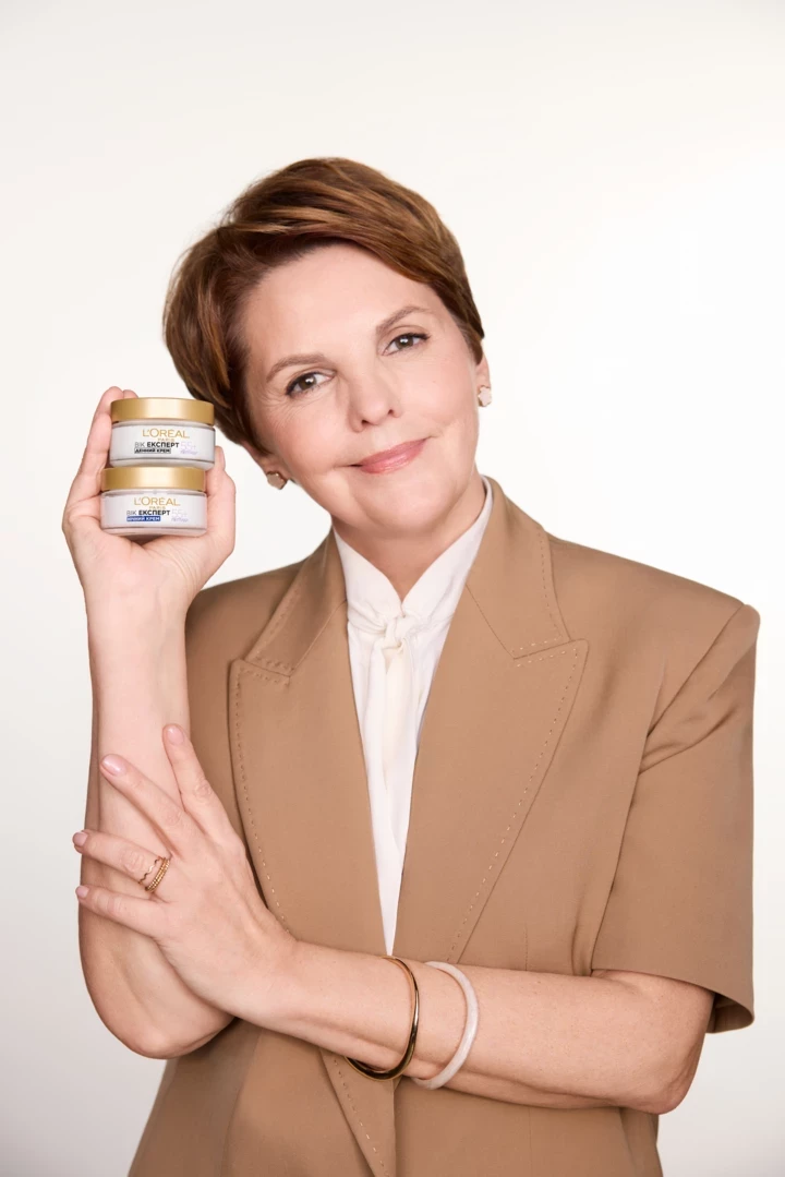 Олена Фроляк, телеведуча та представниця колекції Age Expert L'Oréal Paris, – про міць, зрілість, обожнювані продукти та літературу.
2