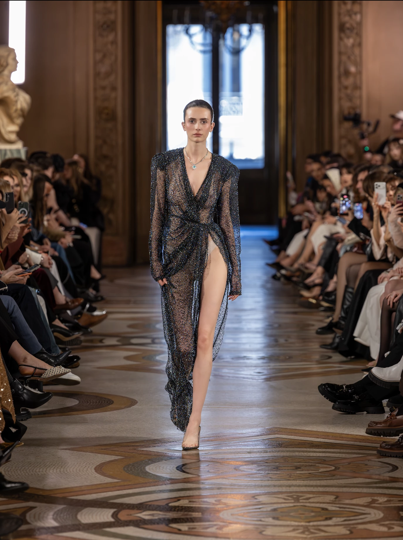 The Muse. Photo Courtesy of Moda Productions 12