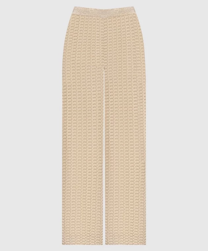 Чи зможуть брюки обігнати джинси популярністю влітку? 4 Чи зможуть брюки обігнати джинси популярністю влітку?
4