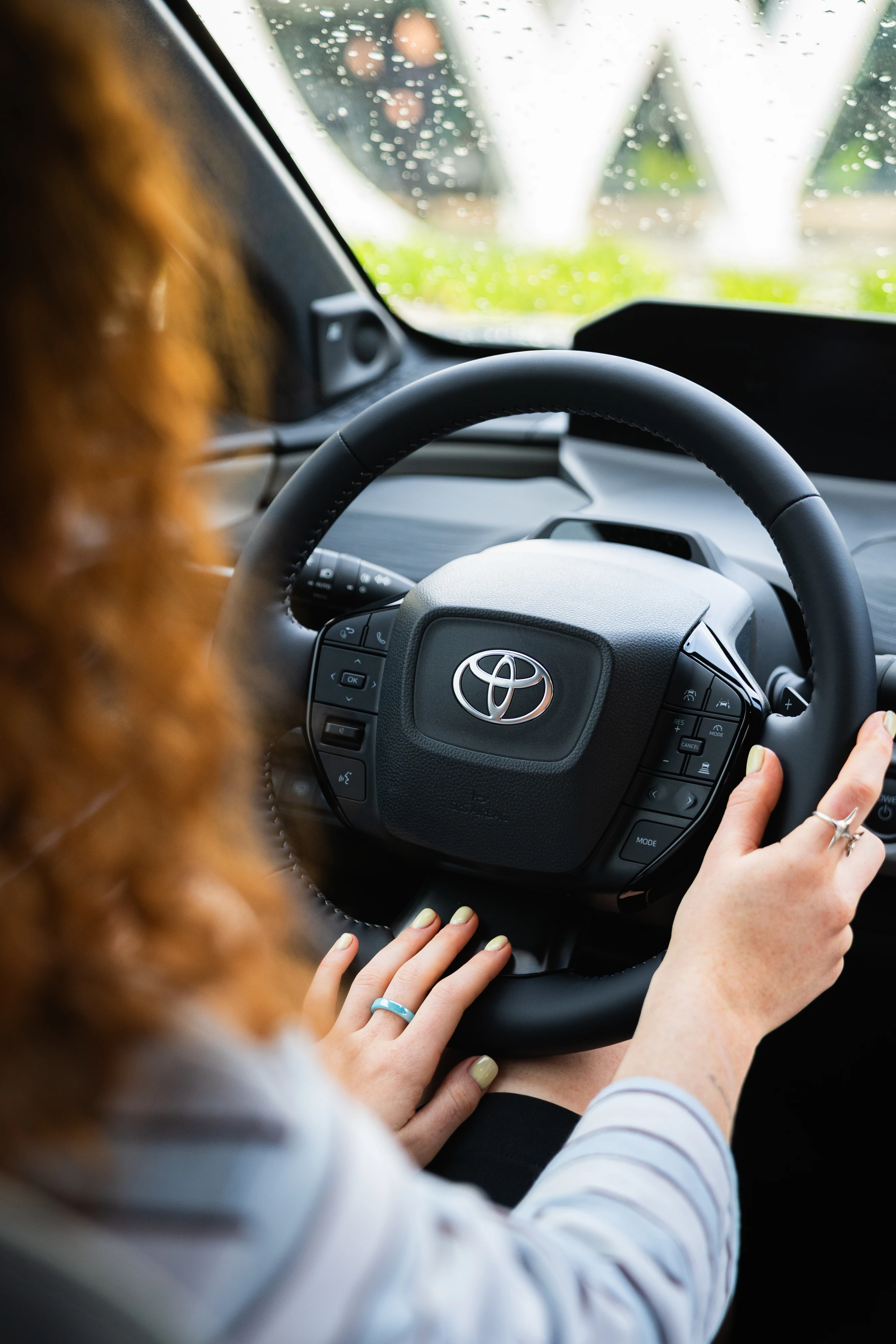 Toyota C-HR+: Електричний кросовер, що переосмислює стандарти
12