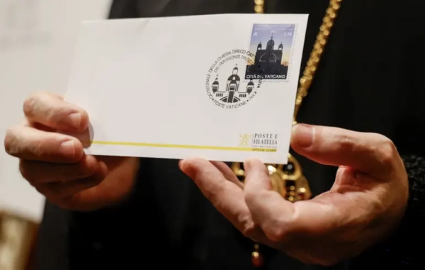 Головна 151 Ватикан випустив марку, присвячену українським католикам: італійська кореспонденція з видом на київський храм – світові події
