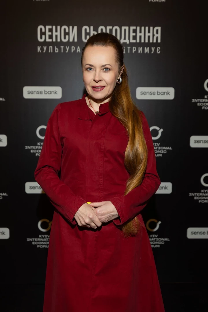 Вечір "Сенси сьогодення": культура підтримки в театрі Лесі Українки
12