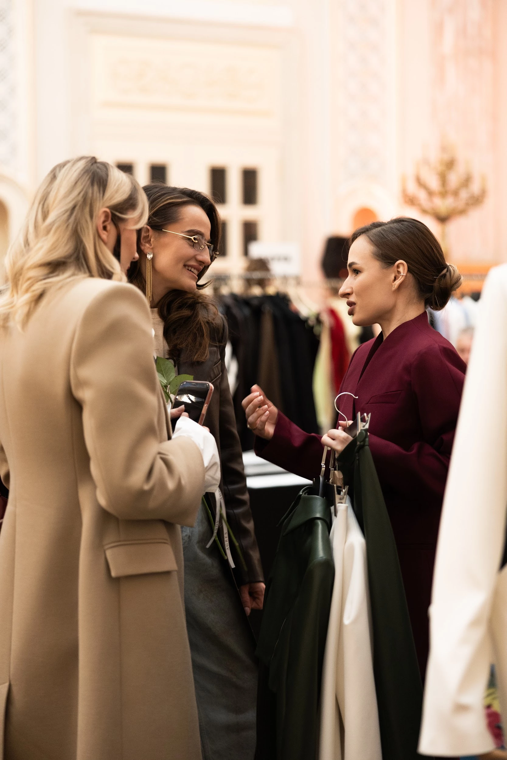 Fairmont Charity Market: Огляд успішного ярмарку українських виробників
2