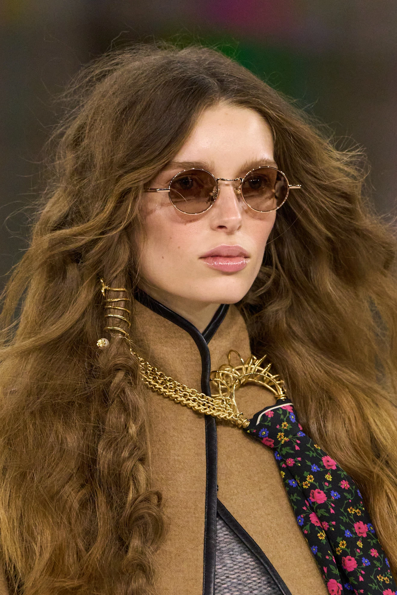 П'ятірка основних трендів краси з Паризького тижня моди осінь-зима 2026/27.
0