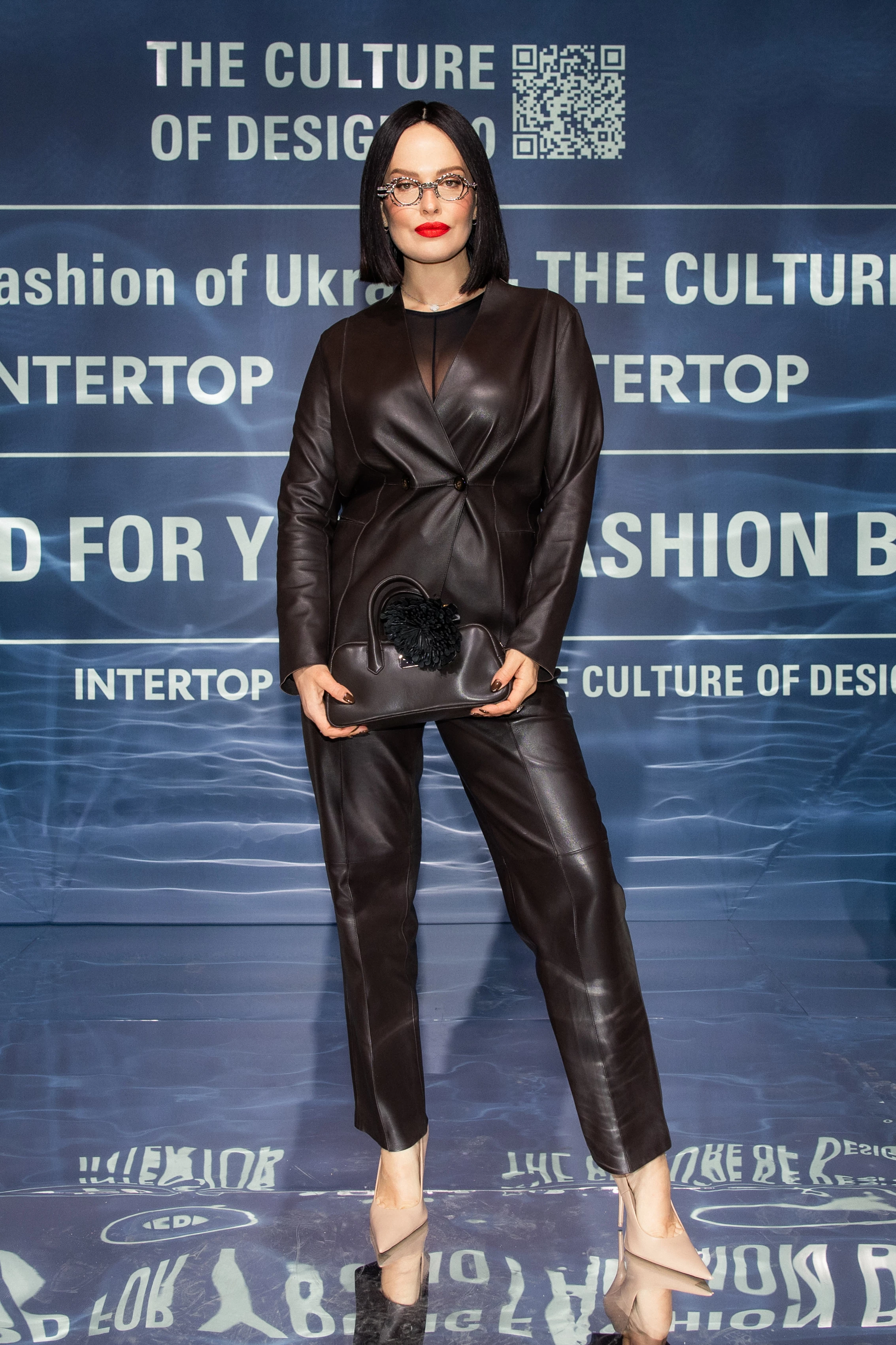 Даша Астафʼєва9