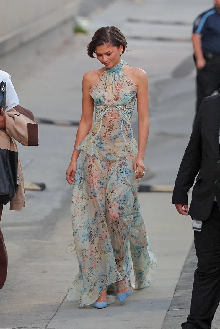 У цьому вбранні сяють знаменитості — яке взуття буде в тренді у 2026?
6