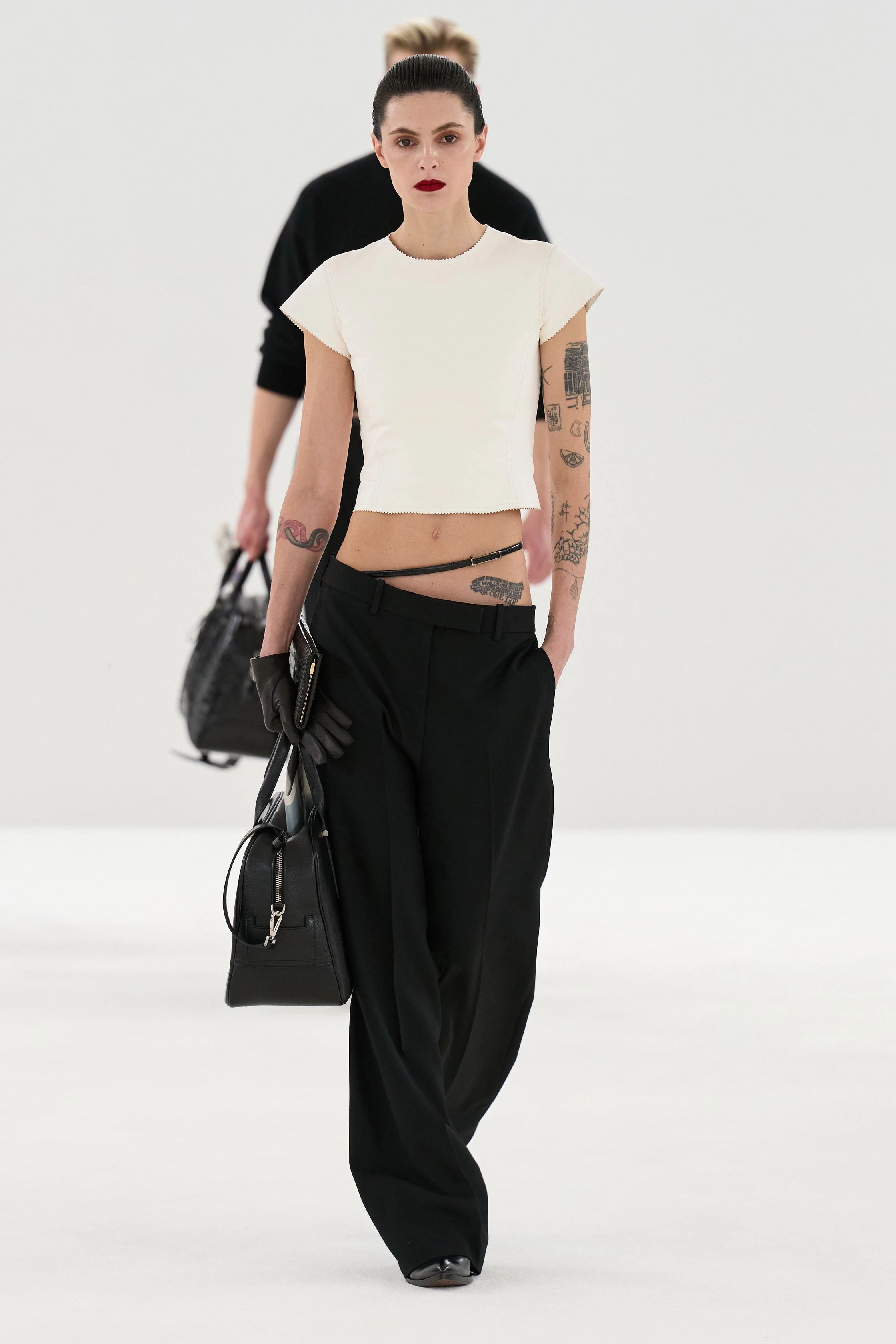 Haider Ackermann: Новий, зухвалий погляд на спадок Tom Ford.
2