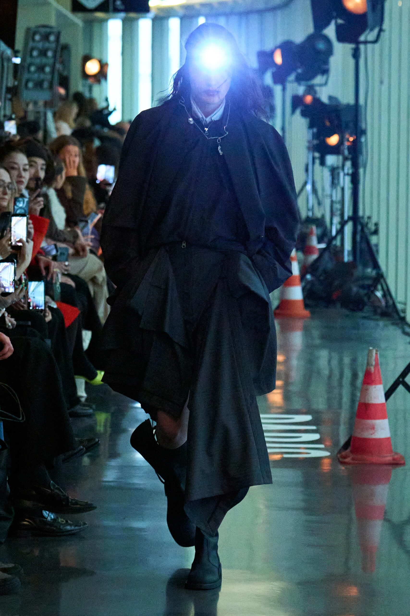 Головна 200 Незгасиме світло: LITKOVSKA освідчилась Києву в новій збірці.