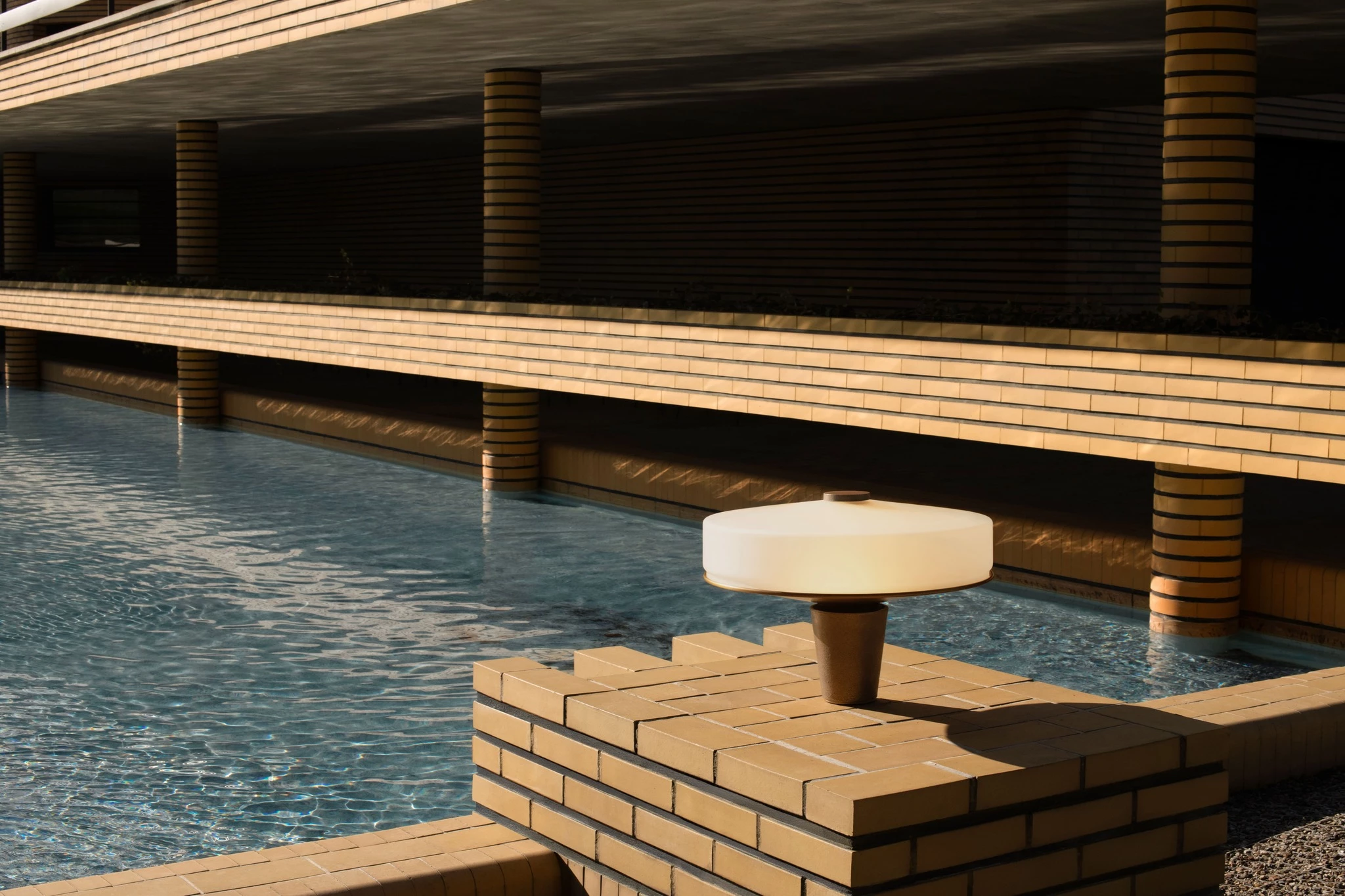 Демі Мур: обличчя Lancôme та інші 5 найважливіших новин краси у квітні
6