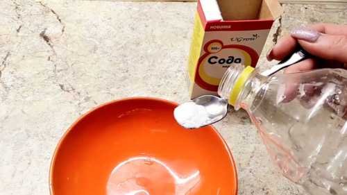 Сода й оцет: даремність гасіння в ложці