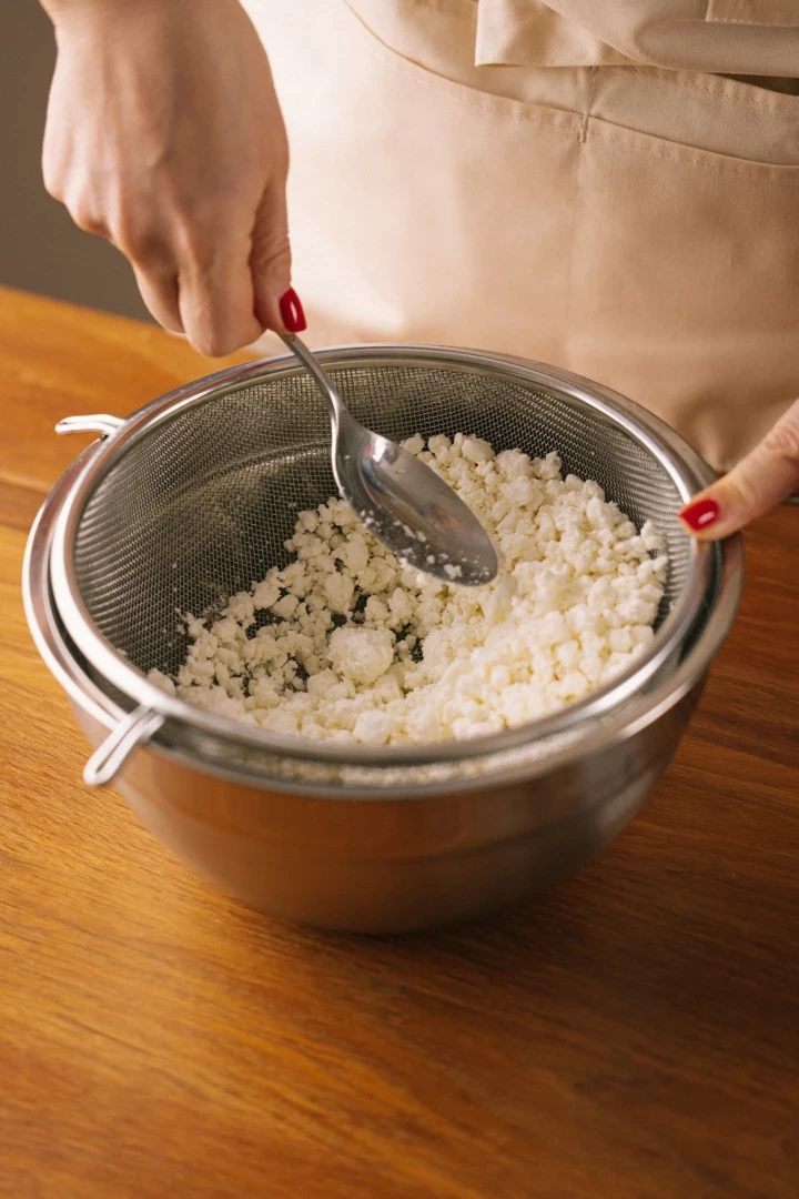 Паска сирна холодна: вражаюча великодня страва
4