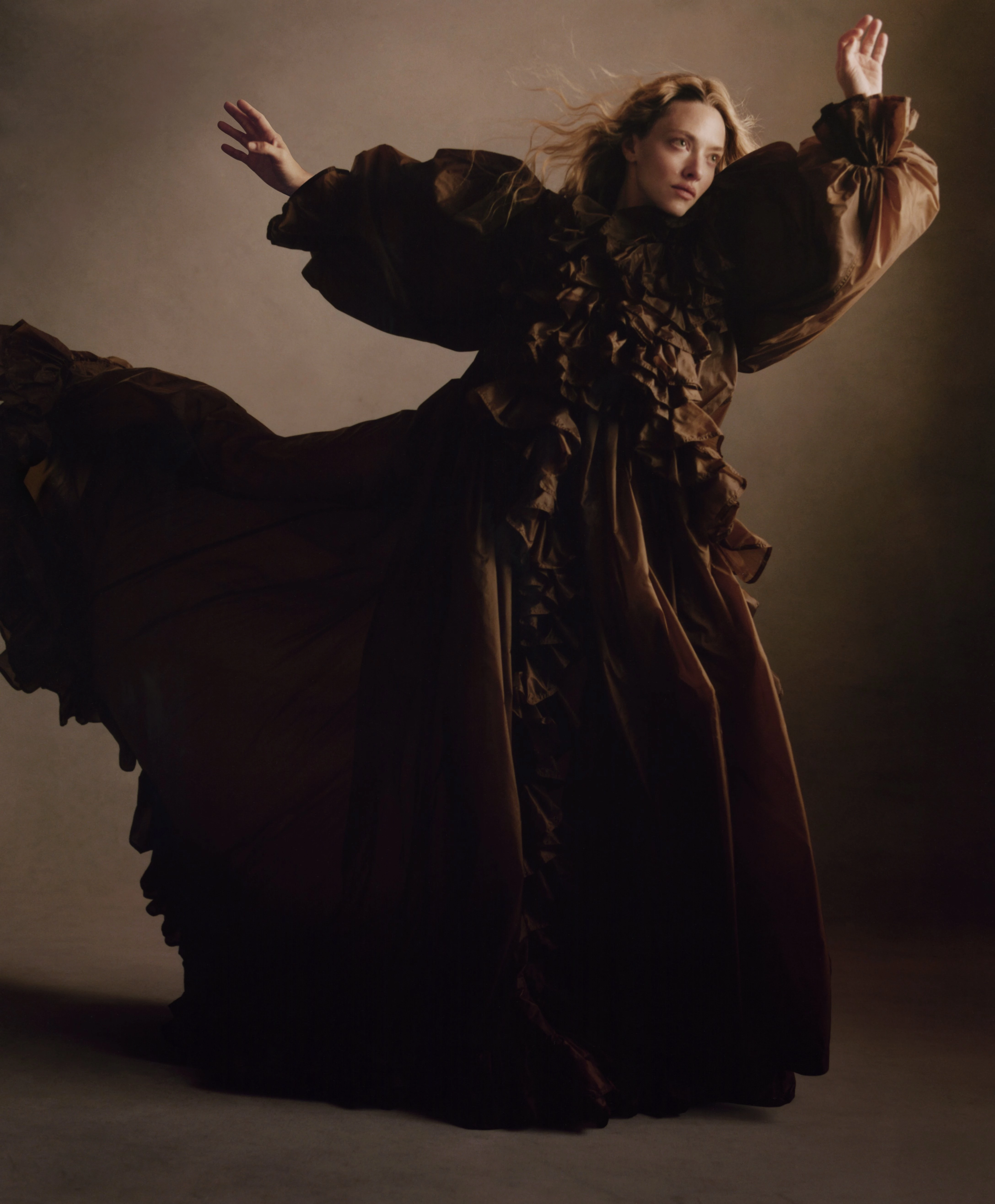 Прагнучи спокою: розмова з акторкою Амандою Сейфрід.
4