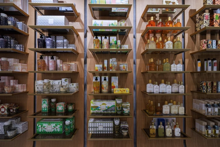 "Леонардо" представляє: новий відділ ексклюзивних ароматів
3