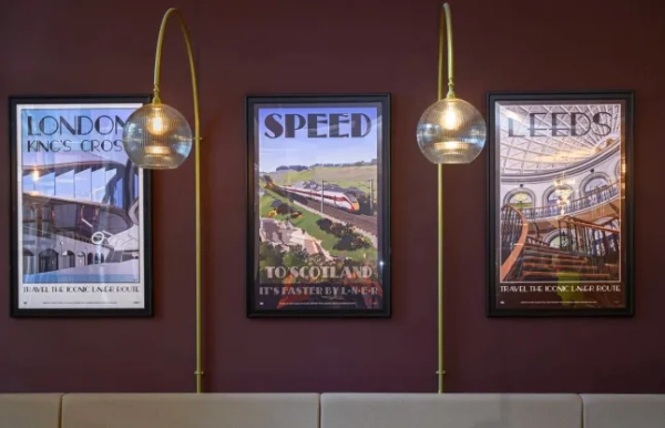 Зал очікування першого класу LNER на станції Кінгс-Крос у Лондоні