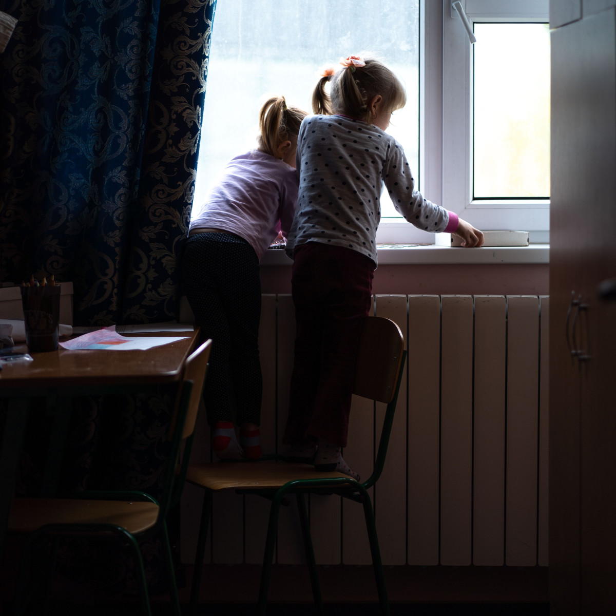 "Спершу подбай про себе — це не самолюбство, а обов'язок": чому психічне здоров'я батьків визначає зростання дитини.
9