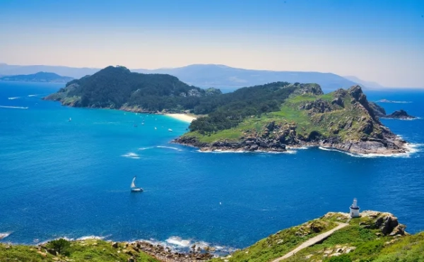 «Карибський басейн Іспанії» має один із найкращих пляжів у світі — і авіаквитки за фунти стерлінгів 2