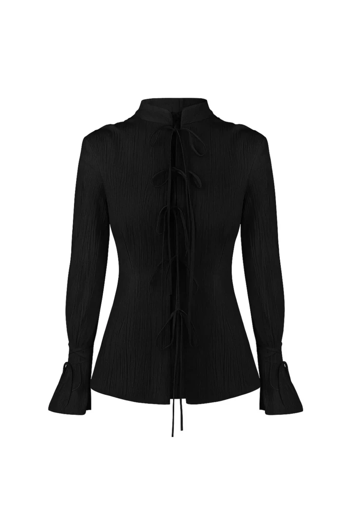 Весняний стиль у дусі Керолін Бессетт-Кеннеді: погляд крізь призму українських марок
6