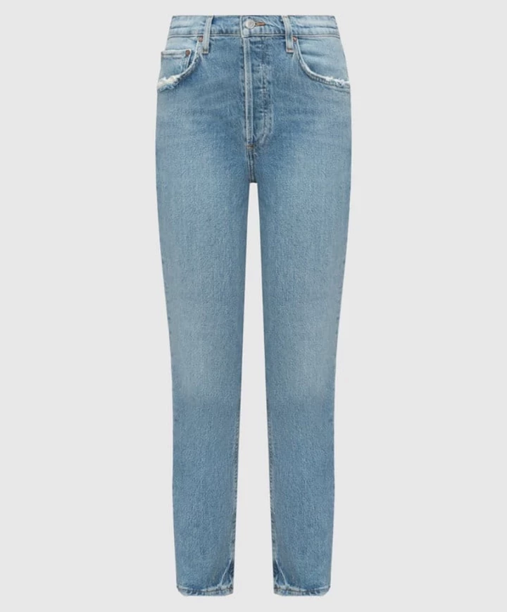 Ці джинси – must-have у всіх стильних людей.
7