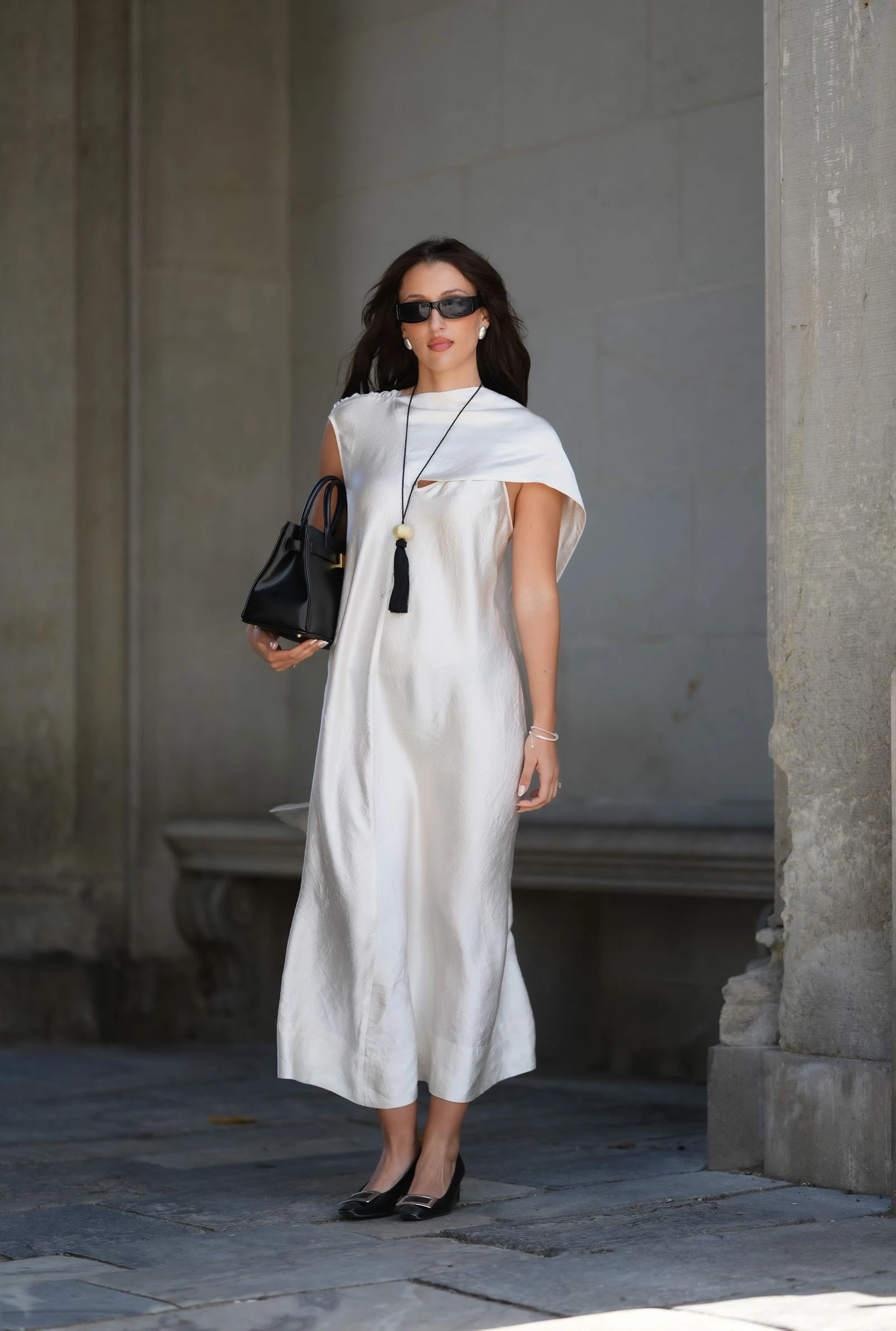 Ця прикраса з 90-х знову в моді – як провідна тенденція 2026.
2