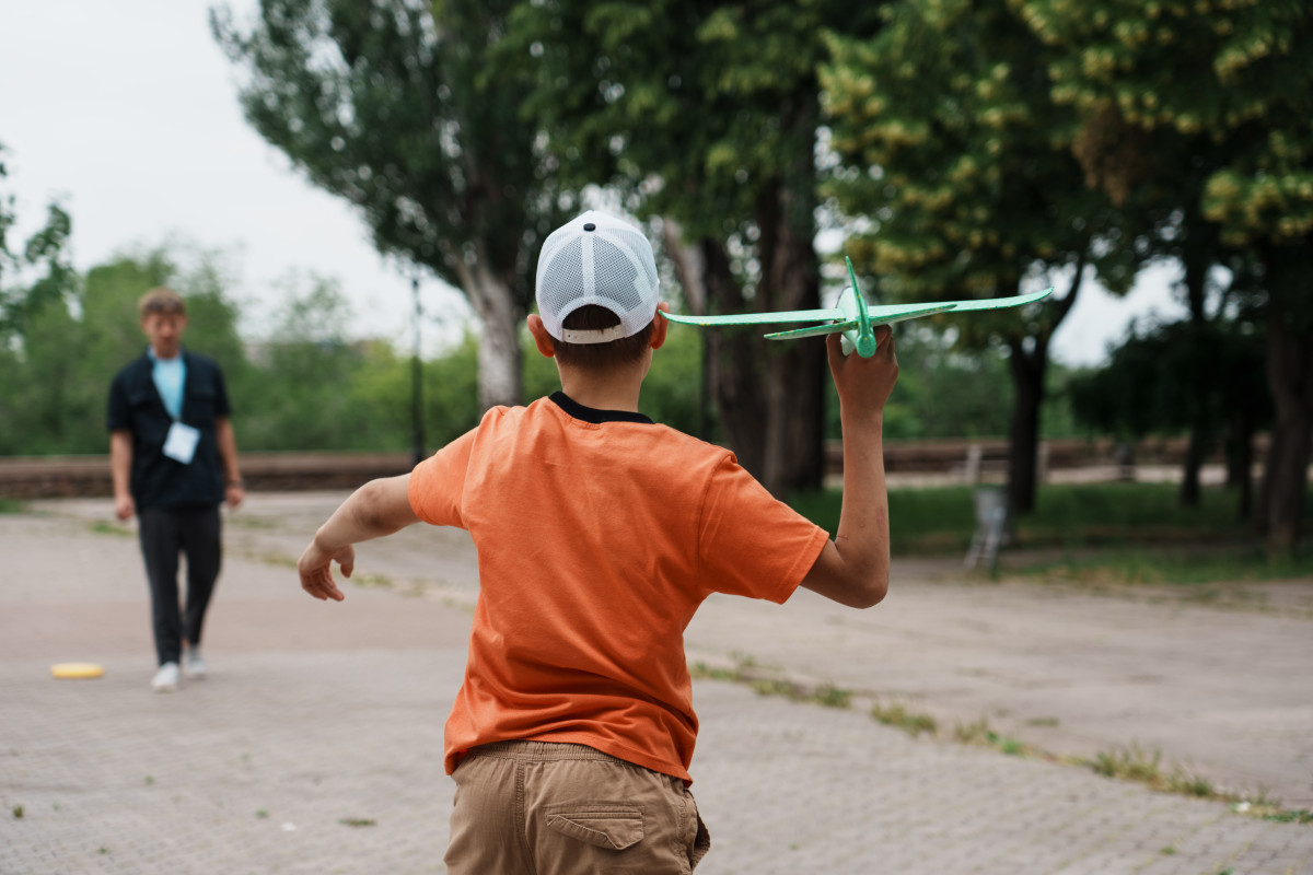 "Спершу подбай про себе — це не самолюбство, а обов'язок": чому психічне здоров'я батьків визначає зростання дитини.
3