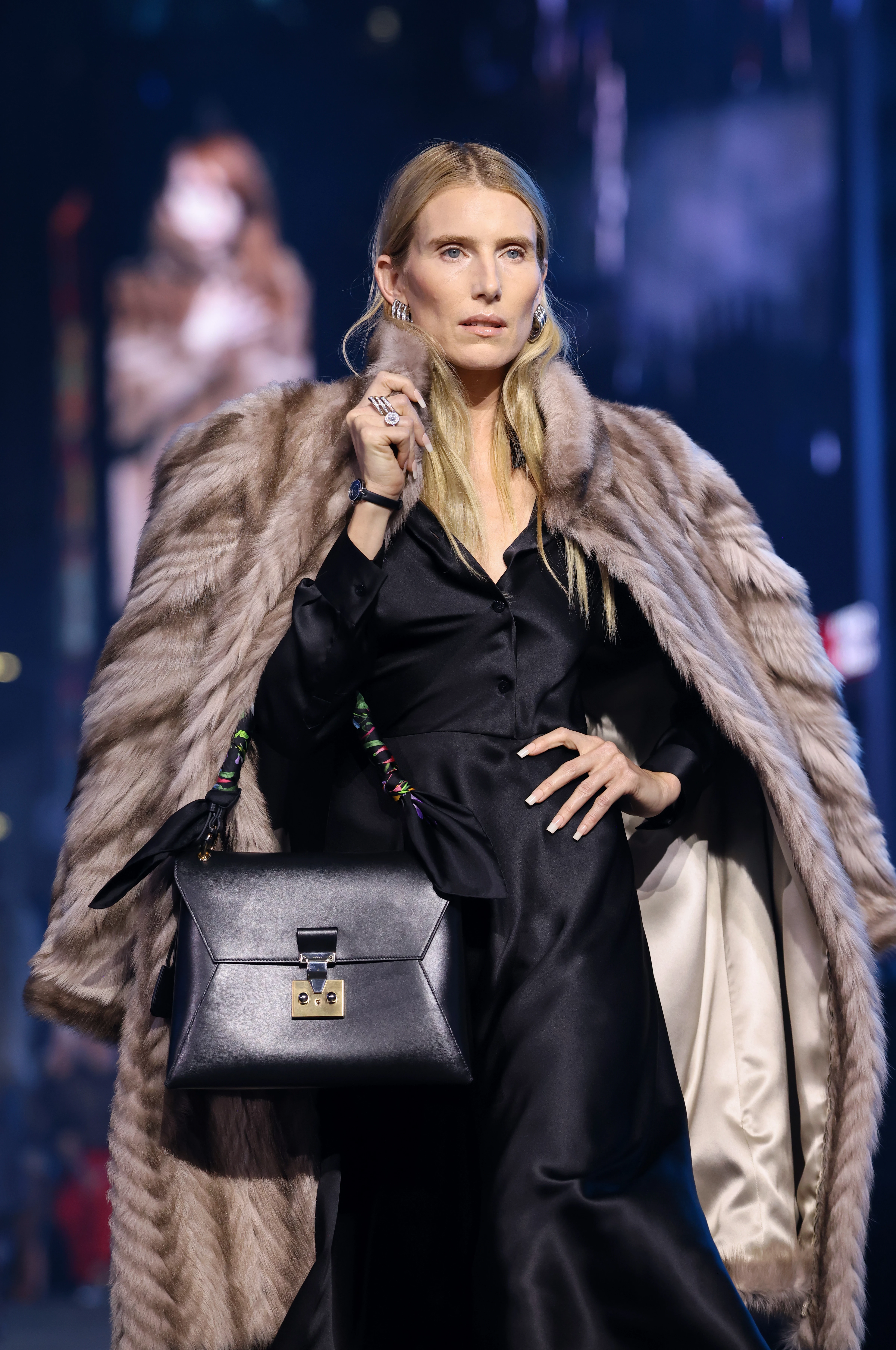 У мегаполісі: Gucci організували грандіозне дефіле на Таймс-сквер
10