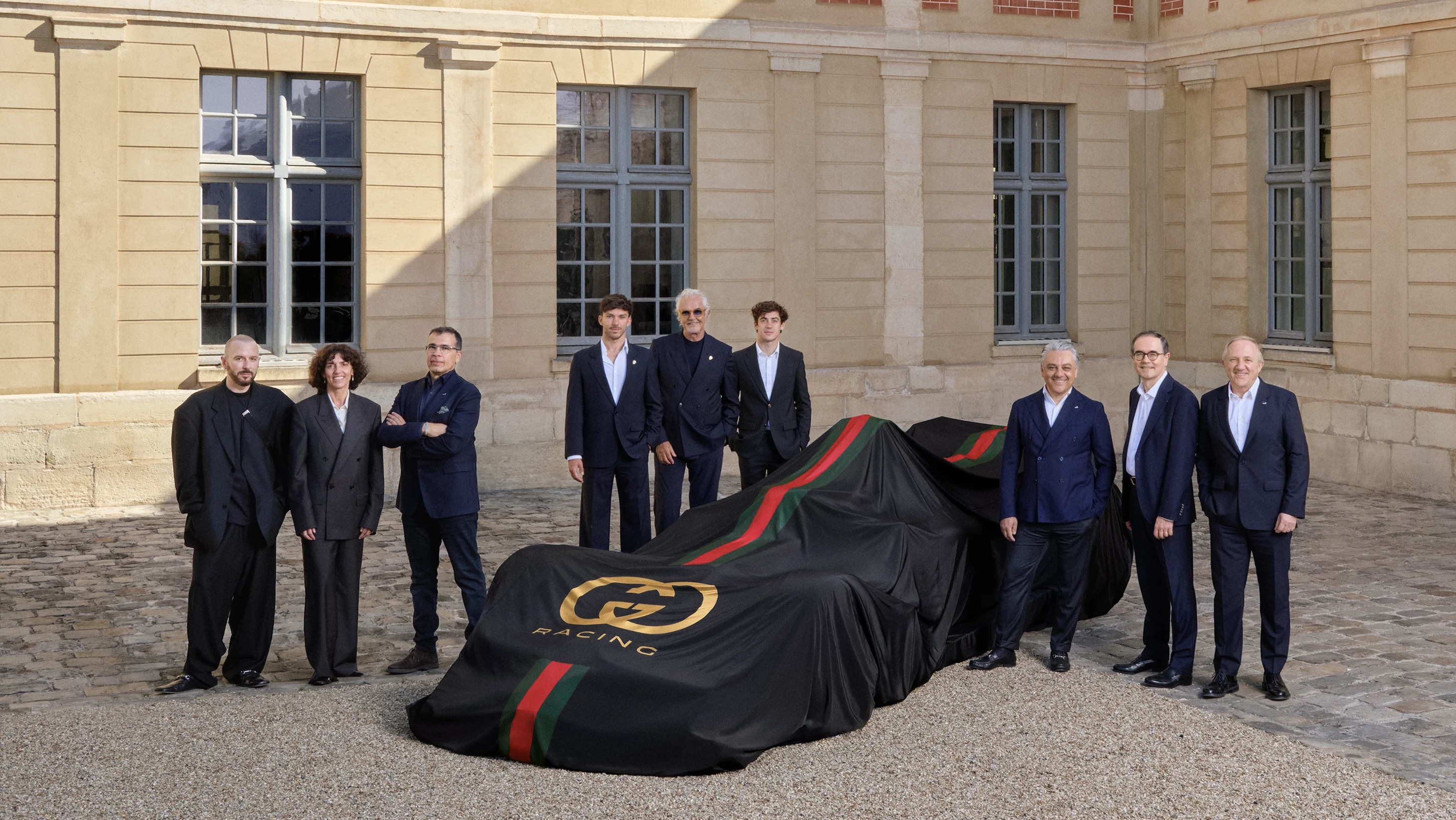 Gucci об'єднується з Formula 1: Бренд стає головним спонсором Alpine
3