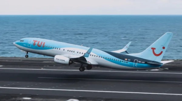 Boeing 737 800 Tui