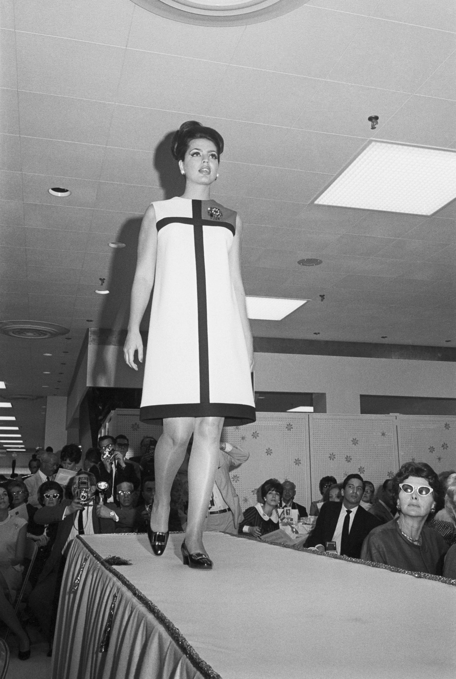 Yves Saint Laurent, 19652