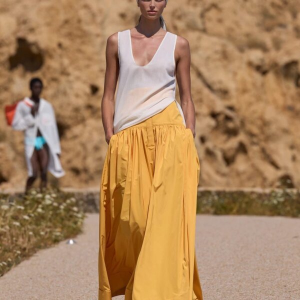 Jacquemus продемонстрував найчарівнішу колекцію літа 2027 — після неї негайно захотілося у відпустку